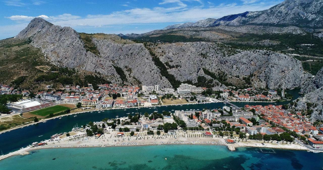 Apartament Green Valley Omis Exterior photo