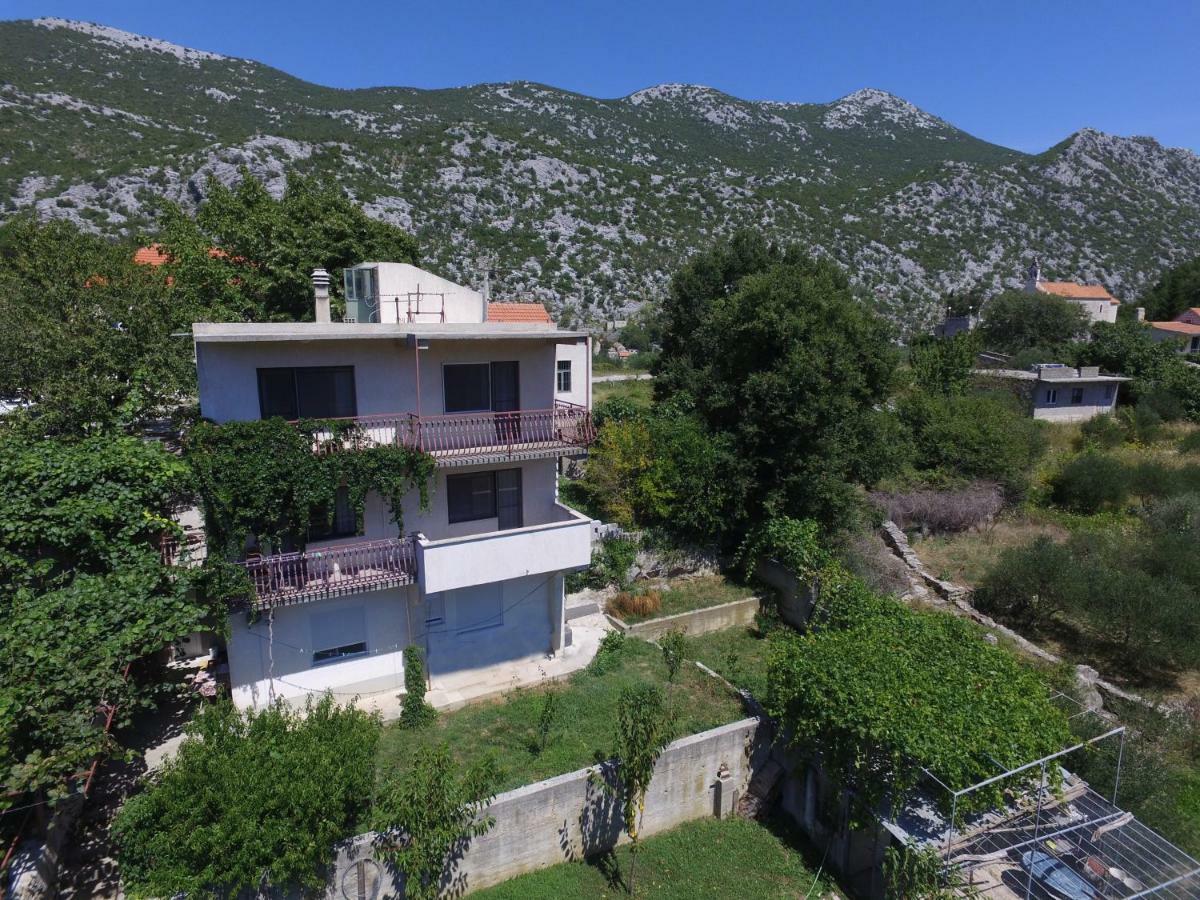 Apartament Green Valley Omis Exterior photo