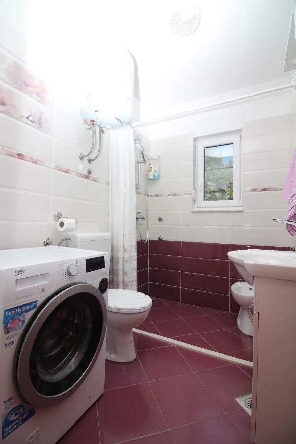 Apartament Green Valley Omis Exterior photo